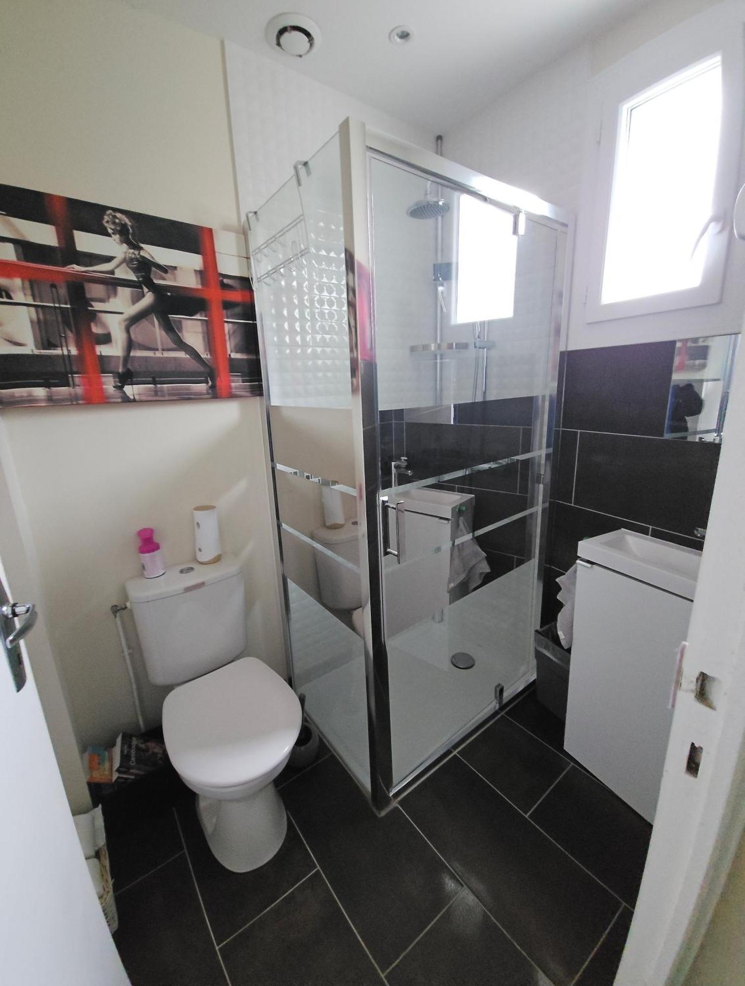Chez Christina 250m De La Homestay